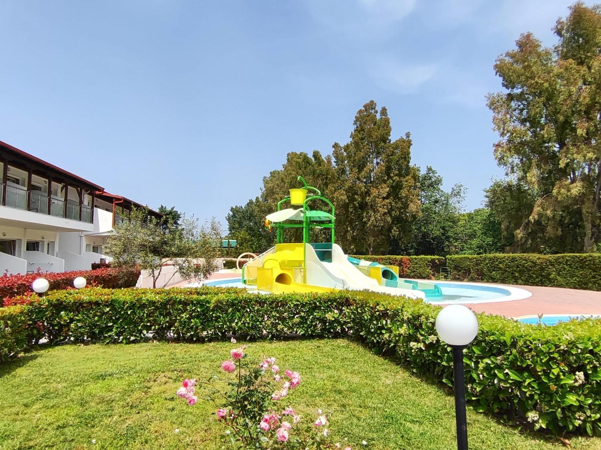 אואוראנואופולי Alexandros Palace מראה חיצוני תמונה